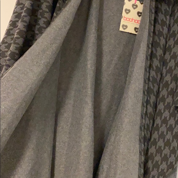 Boohoo shall NWT - Picture 3 of 5